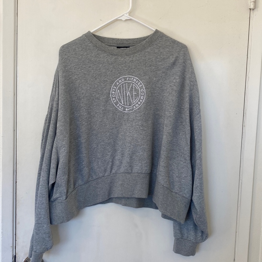 Nike crewneck